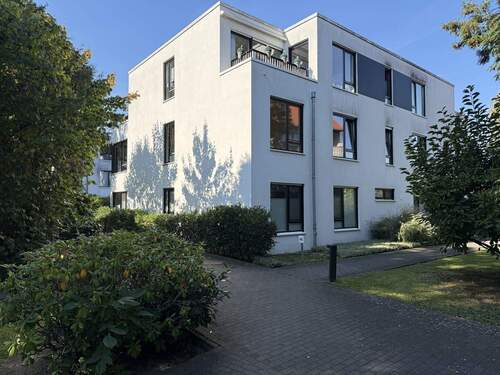Zuwegung zum Hauseingang - 