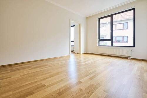 Schlafzimmer mit Ankleidezimmer - 