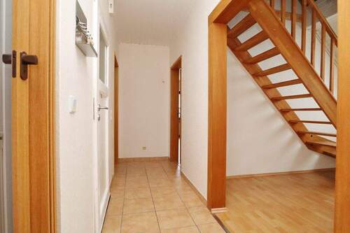 Flur (1) - Etagenwohnung mit 65,60 m&sup2; in Henstedt-Ulzburg zur Miete