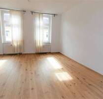Wohnen in Schönefeld: 3-Zi. Whg mit offener Küche, Balkon, LIFT im Haus - Leipzig Schönefeld-Abtnaundorf