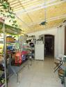 Überdachter Teil der Terrasse (seitlich) - 