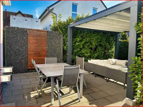 Terrasse - 6 Zimmer Einfamilienhaus zum Kaufen in Neuenbürg