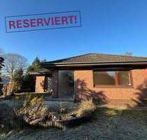 Gestalten statt suchen: Renovierungsbedürftiger Bungalow in ländlicher Wohnlage von Weyhe!