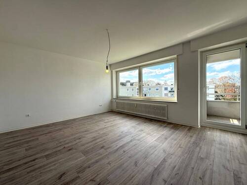 Wohnzimmer - 3 Zimmer Etagenwohnung in Minden