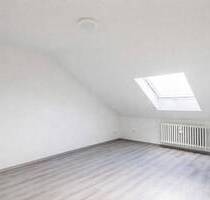Gepflegte 2,5-Zimmer-Dachgeschosswohnung mit Einbauküche & Stellplatz - ruhige Lage in GE-Resse - Gelsenkirchen