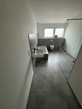 26 Bad mit Wa Du WC Hygiene WM-Anschluß - 