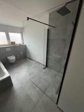 27 Bad mit Du und WC - 