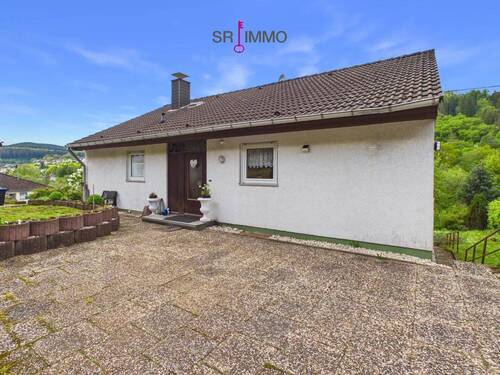 Bild 2 - 6 Zimmer Mehrfamilienhaus, Wohnhaus zum Kaufen in Birresborn