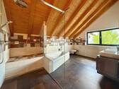 Hauptbad im Dachgeschoss - 