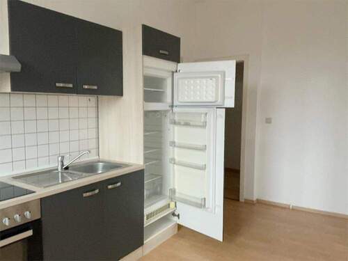 Küche mit Einbauküche - 