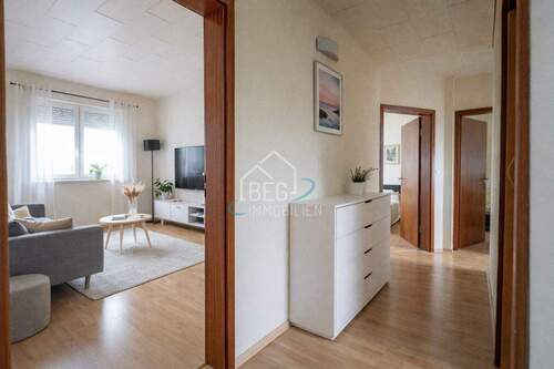 Visualisierung Flur Wohnung 8_3 - 4 Zimmer Etagenwohnung zum Kaufen in Öhringen