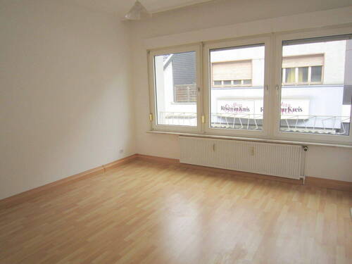 Schlafzimmer 1 - 1 Zimmer Mehrfamilienhaus, Wohnhaus zum Kaufen in Dinslaken