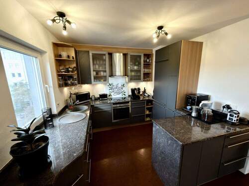 Küche - Etagenwohnung mit 75,80 m² in Nürnberg zum Kaufen