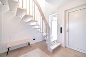 EG Eingangsbereich/Treppe - 