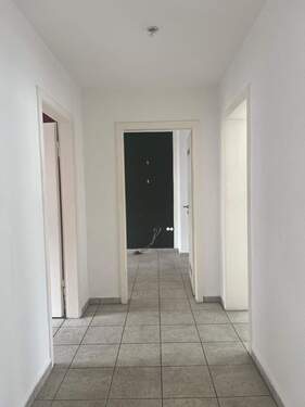 Flur - 3 Zimmer Etagenwohnung zum Kaufen in Dortmund