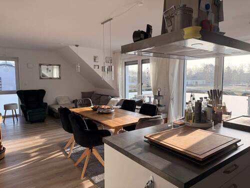 ...und Essbereich - 3 Zimmer Etagenwohnung in Weyhe