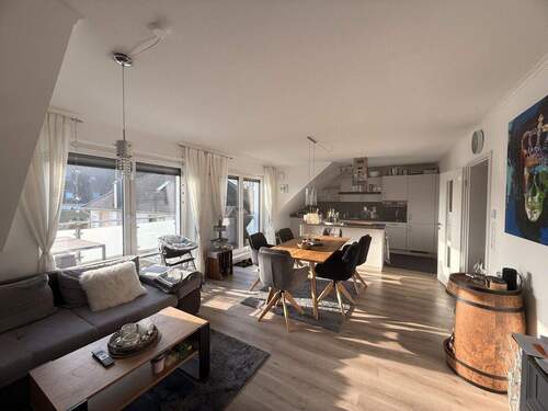 Blick Richtung Küche - 