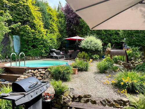 Bild 1 - Wo Entspannung im eigenen Garten beginnt: Uneinsehbare Wellness Oase in Bestlage