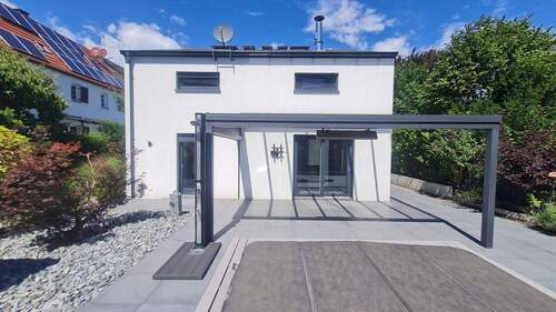 Südansicht - 6 Zimmer Einfamilienhaus in Zirndorf