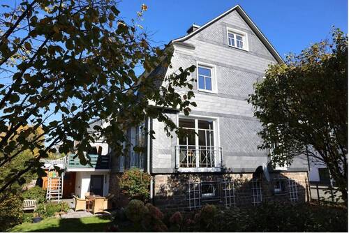 Süd-West Ansicht Haus - Einfamilienhaus mit 156,00 m&sup2; in Bad Berleburg zum Kaufen
