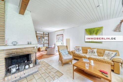 2 - 5 Zimmer Einfamilienhaus in Berlin