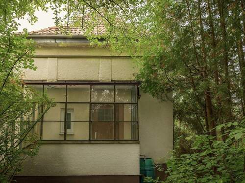 Bestandsgebäude - 3 Zimmer Einfamilienhaus zum Kaufen in München
