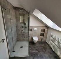 2,5-Zimmer-Dachgeschosswohnung in Baindt - komplett neu saniert - Alpenblick
