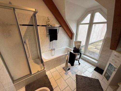 Beispielfoto Badezimmer - 