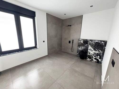 8e908799-df88-46a5-aa01-f1bb2d740992 - 2 Zimmer Etagenwohnung in Kaiserslautern