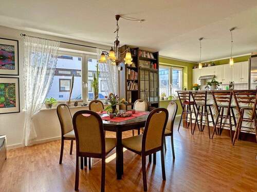 Essen_Küche - 4 Zimmer Etagenwohnung in Hamburg