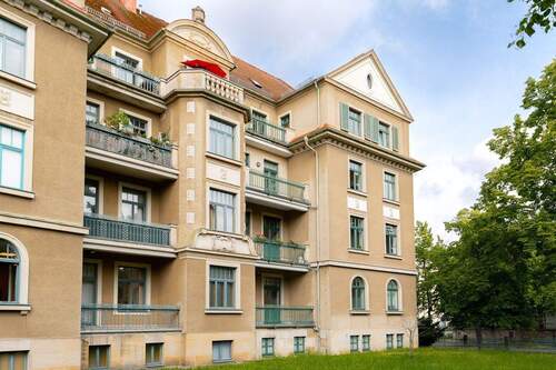 Vorderansicht - Etagenwohnung mit 63,80 m&sup2; in Dresden zum Kaufen