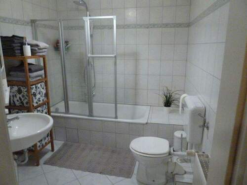 Badezimmer.JPG - 