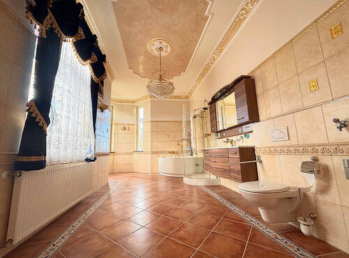 Badezimmer - Wohnung 2. OG - 