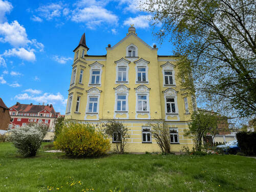 Außenansicht Villa - 1 Zimmer Mehrfamilienhaus, Wohnhaus zum Kaufen in Vilshofen