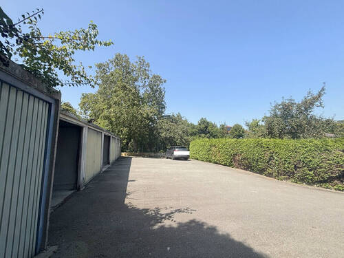 Garagen/Stellplätze Villa - 