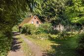 verwunschen und idyllisch - 4 Zimmer Einfamilienhaus zum Kaufen in Neu Wulmstorf