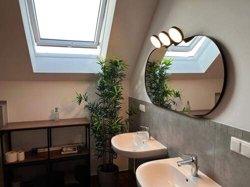 2 hochwertige Bäder mit Du. - 