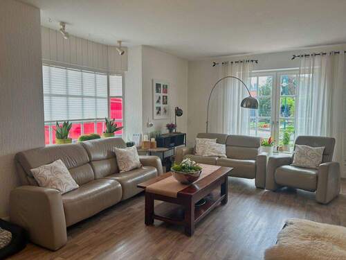 Bild 3 - 5 Zimmer Einfamilienhaus in Uelsen