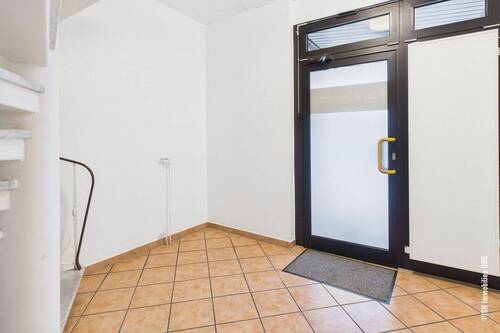 Eingangsbereich zur Bürofläche - 5 Zimmer Büro in Buxtehude