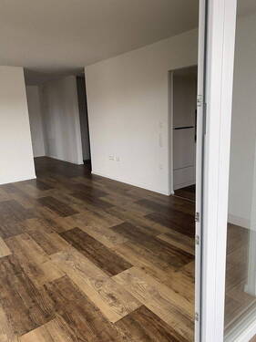 Wohnraum - Schöne ETW Sonnenseite - 410.000,00 EUR Kaufpreis, ca.  92,00 m² Wohnfläche