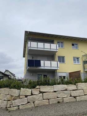 Aussenansicht - Etagenwohnung mit 92,00 m² in Frontenhausen zum Kaufen