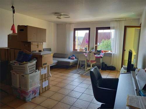Wohnen2 - 3 Zimmer Etagenwohnung in Ludwigsburg