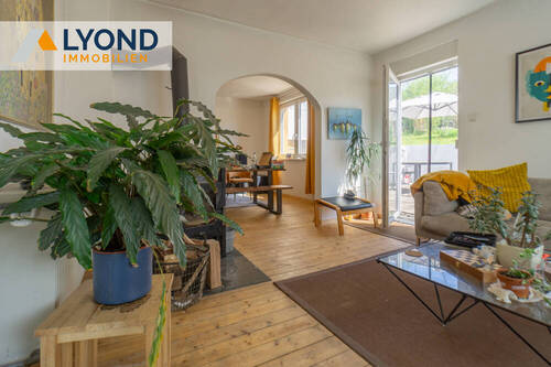 Bild 1 - *REDUZIERT !! Helles Einfamilienhaus mit großzügigem Garten in ruhiger Lage von Marsberg-Leitmar!