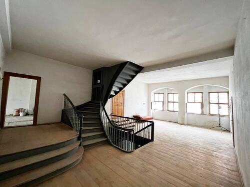 Bild2 - 2 Zimmer Mehrfamilienhaus, Wohnhaus zum Kaufen in Halle (Saale)-City