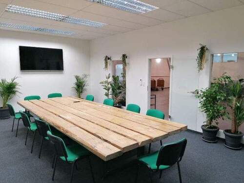 Jungle Room - Meetingraum - Tagespreis - Jungle Room: Flexibles Büro, Konferenzräume & 247 Zugang in Regensburg