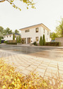 Ext_Stadthaus_Flair_124_Staffelgeschoss_Dreiviertel_StreetView01 - 4 Zimmer Einfamilienhaus in Neu-Eichenberg