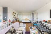 Wohnraum mit Einbauschrank - 1 Zimmer Etagenwohnung zum Kaufen in Lampertheim