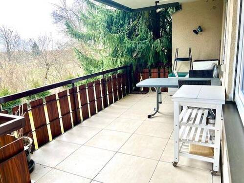 Überdachter Südbalkon - 