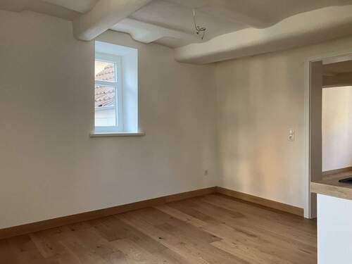 EG, Blick vom Eingang - Etagenwohnung mit 65,00 m&sup2; in Helsa zur Miete