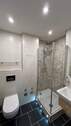 modernes Badezimmer - 